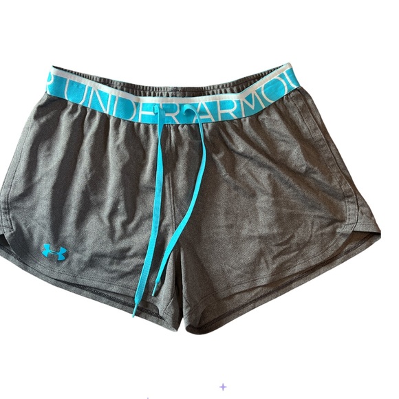 Under Armour Women’s HeatGear Athletic Shorts Gray Blue Trim Size Medium - Picture 1 of 4